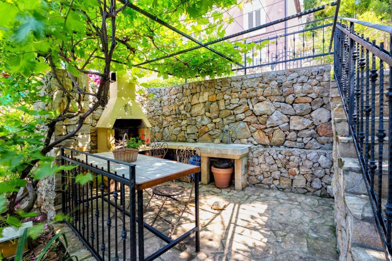 Apartments Nautica, מאלי לוסיניי מראה חיצוני תמונה